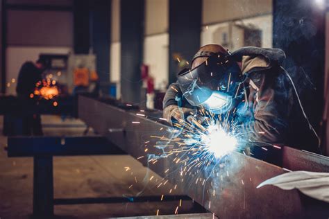 welding and metal fabrication schools|top rated welding trade schools.